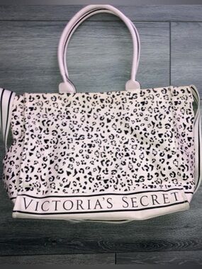 Victoria's Secret Pink Leopard Tote Bag